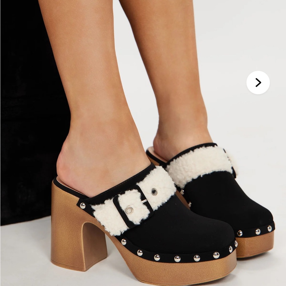Fashion Nova Black and Cream Platform Mules